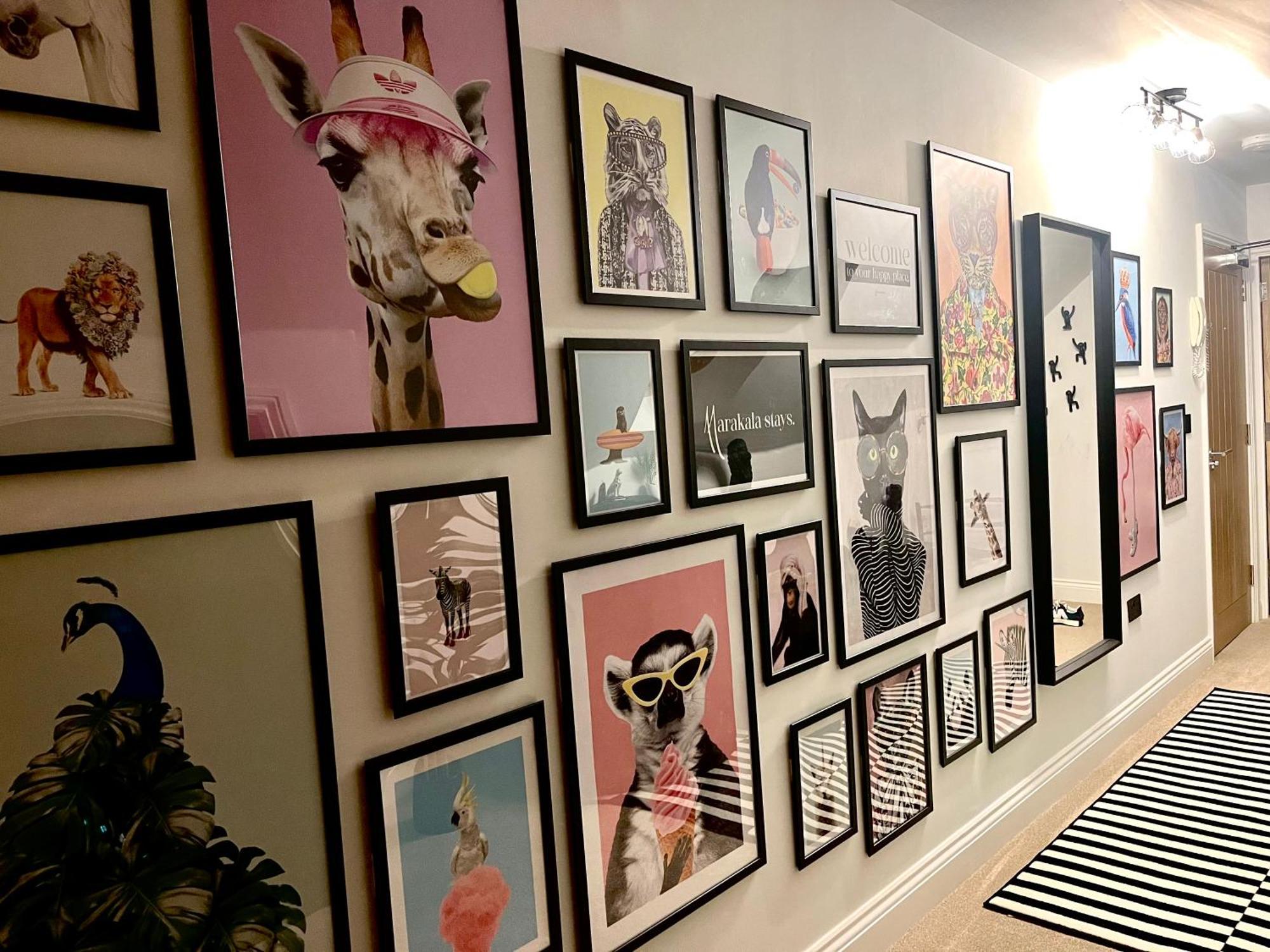 The Gallery - Town Centre - 5 Minute Walk - Superfast Wifi - Outdoor Terrace - Sleeps Up To 6 - Netflix - Contractor Friendly - Short & Long - Coffee Machine Apartment Bournemouth